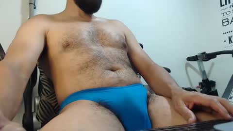 Snapshot of antony_36 chatting on 12.01.25 antony online show from 12.01.25