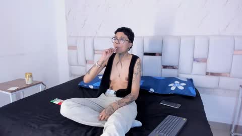 antony_d_ossa online show from 04.28.26