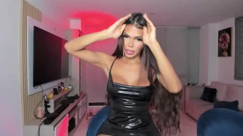 Maria Antonia online show from 09.18.25