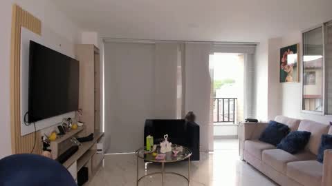 Maria Antonia online show from 10.06.25