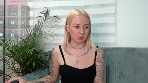 Snapshot of anttoniia chatting on 02.08.26 Antonia online show from 02.08.26