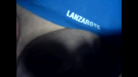 Snapshot of antxon12 chatting on 02.25.26 antxon12 online show from 02.25.26