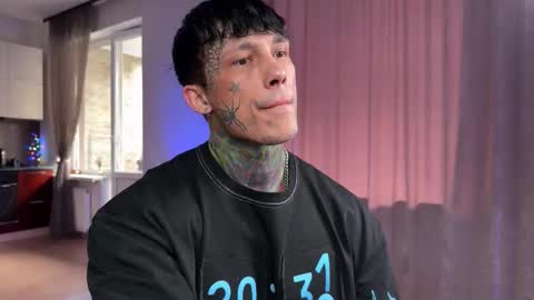 Tom online show from 03.08.26