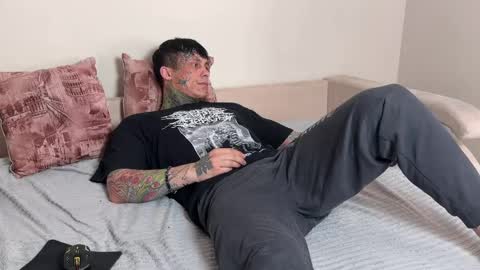 Tom online show from 05.05.26