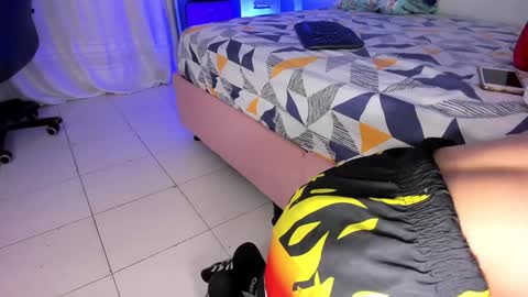 Any online show from 12.08.24