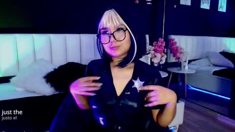 Snapshot of any_sweedish chatting on 01.17.26 Any online show from 01.17.26