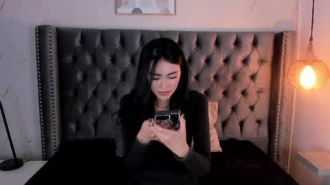 anya_belth online show from 07.04.26
