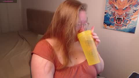 Snapshot of anya_muna chatting on 12.06.24 Anya Muna online show from 12.06.24