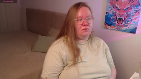 Snapshot of anya_muna chatting on 02.04.25 Anya Muna online show from 02.04.25