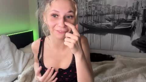 Anya online show from 03.13.26