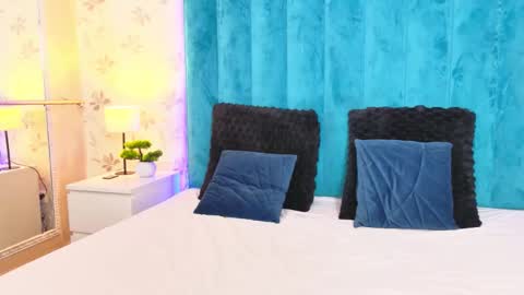 Snapshot of anyahappiness chatting on 03.18.26 AnyaHappiness online show from 03.18.26