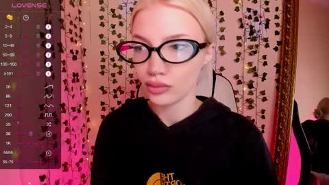Anya online show from 02.25.26