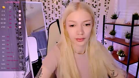 Anya online show from 06.04.26