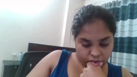 Snapshot of anydanyg chatting on 10.01.25 anydanyg online show from 10.01.25