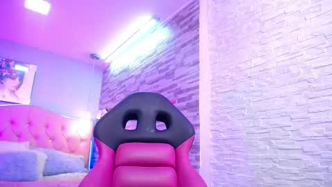 Snapshot of anyelaevansx chatting on 12.03.24 Anyela online show from 12.03.24