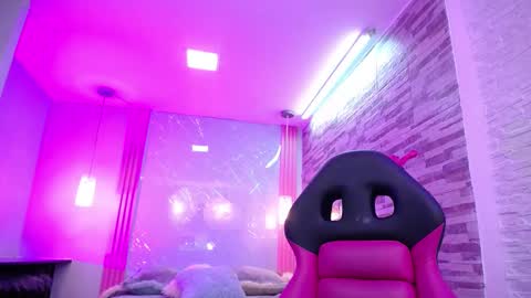 Snapshot of anyelaevansx chatting on 02.03.25 Anyela online show from 02.03.25