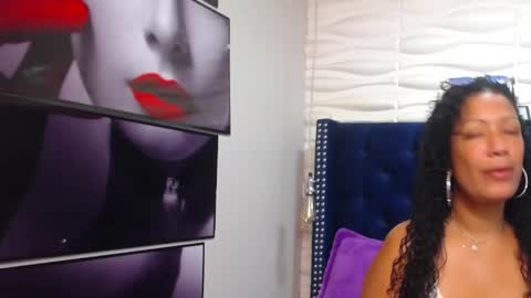 Snapshot of anyelaevansx chatting on 04.27.26 Anyela online show from 04.27.26