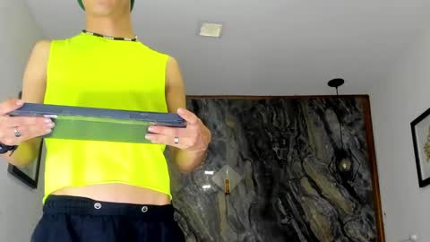 Snapshot of anyelo_sexyhot chatting on 01.27.25 anyelo_sexyhot online show from 01.27.25