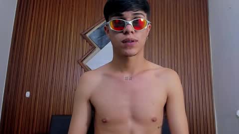 Snapshot of anyelo_sexyhot chatting on 02.09.25 anyelo_sexyhot online show from 02.09.25