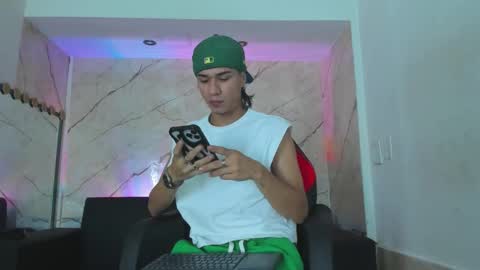 Snapshot of anyelo_sexyhot chatting on 10.02.25 anyelo_sexyhot online show from 10.02.25
