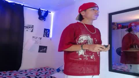 Snapshot of anyelo_sexyhot chatting on 02.17.26 anyelo_sexyhot online show from 02.17.26