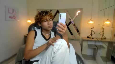 anyelotwink online show from 03.10.26