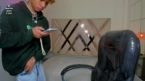 anyelotwink online show from 04.24.26