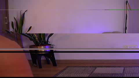 Snapshot of anyiled chatting on 01.11.26 Dulce Maria online show from 01.11.26