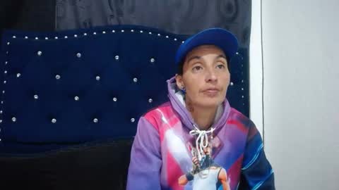 Snapshot of anyu_1306 chatting on 12.29.24 anyu online show from 12.29.24