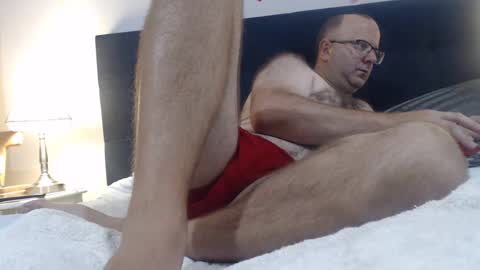 Snapshot of aotearoa31 chatting on 02.18.25 aotearoa31 online show from 02.18.25