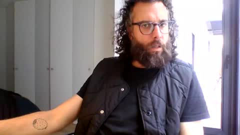 Snapshot of apc_3 chatting on 04.10.26 apc_3 online show from 04.10.26