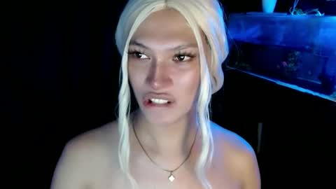 Snapshot of aphr0dite_x chatting on 12.28.24 Roman Goddess online show from 12.28.24