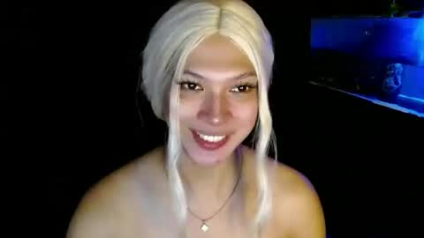 Snapshot of aphr0dite_x chatting on 12.29.24 Roman Goddess online show from 12.29.24