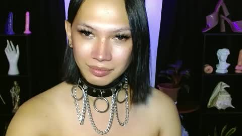 Snapshot of aphr0dite_x chatting on 01.31.25 Roman Goddess online show from 01.31.25