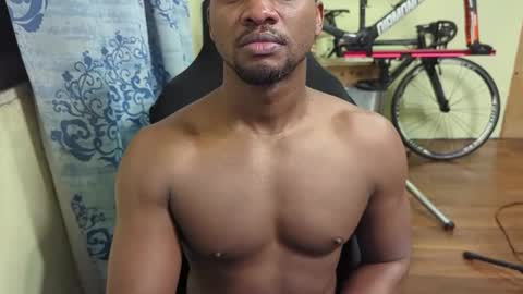 Snapshot of apollodarkmn chatting on 12.27.24 apollodarkmn online show from 12.27.24