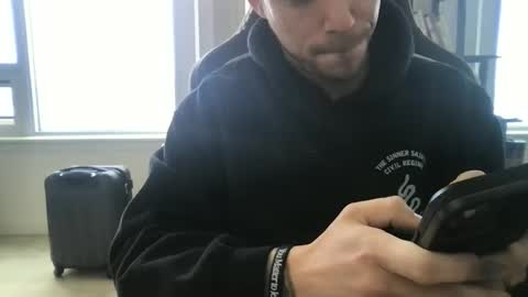 Snapshot of apollosporn2 chatting on 02.19.26 apollosporn2 online show from 02.19.26