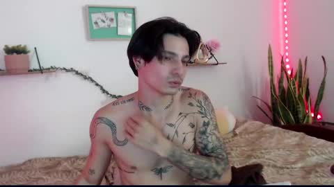 Apolo online show from 01.04.25