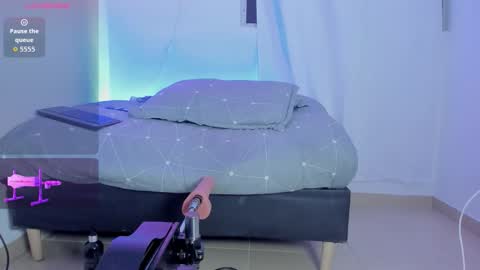 Snapshot of apolo_bianco_ chatting on 01.11.26 APOLO online show from 01.11.26