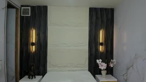 Snapshot of apolo_jonnes chatting on 04.12.26 online show from 04.12.26