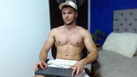 Snapshot of apolo_klein1 chatting on 02.24.25 Apolo online show from 02.24.25