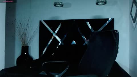 Snapshot of apolo_klein1 chatting on 09.28.25 Apolo online show from 09.28.25