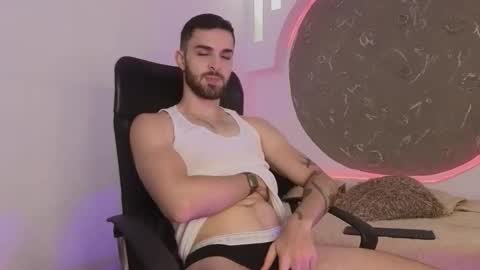 Apolo Lux  online show from 02.22.26