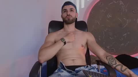 Apolo Lux  online show from 03.16.26