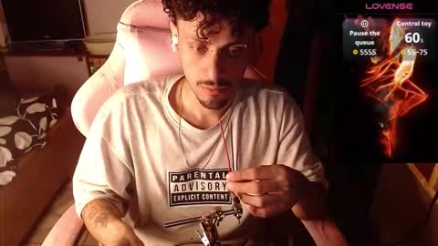 Snapshot of apolo_s chatting on 02.04.26 Andres online show from 02.04.26