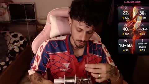 Snapshot of apolo_s chatting on 02.11.26 Andres online show from 02.11.26