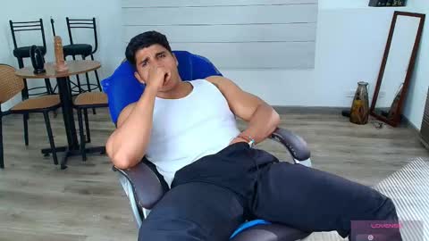 Snapshot of apolotherock chatting on 03.20.26 Apolo online show from 03.20.26