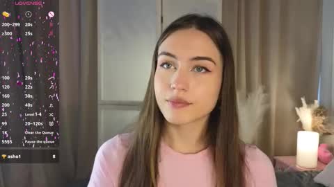Snapshot of appleeepie chatting on 09.18.25 Vicki online show from 09.18.25