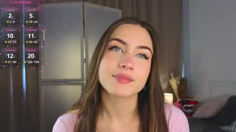 Snapshot of appleeepie chatting on 10.20.25 Vicki online show from 10.20.25