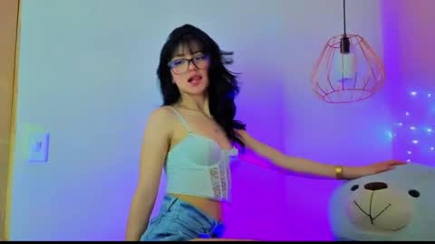   online show from 05.05.26