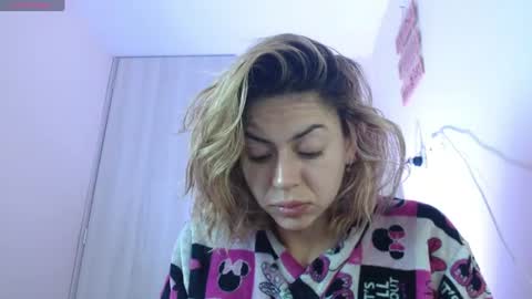 Snapshot of april_dumont5 chatting on 07.16.26 April Dumont online show from 07.16.26